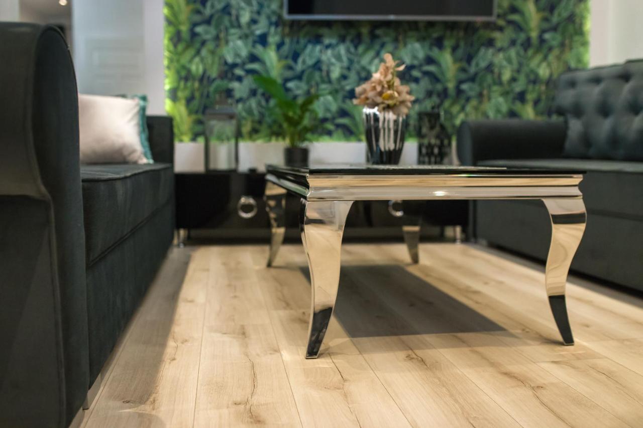 Moonlight Apartament Zielona Góra Dış mekan fotoğraf